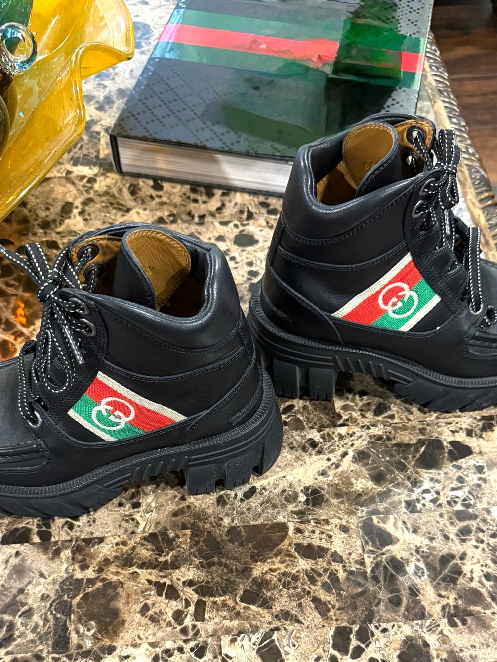 Gucci Black Leather Lace-Up Ankle Boots with Red & Green Web - Picture 4 of 7